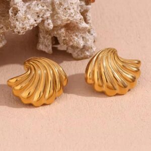 Dream Shell Earrings