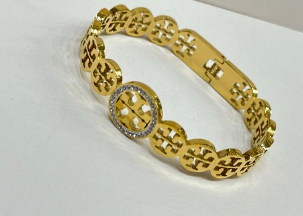 Sculpted Grace Bangle