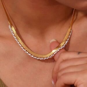 Eternal Shine Necklace