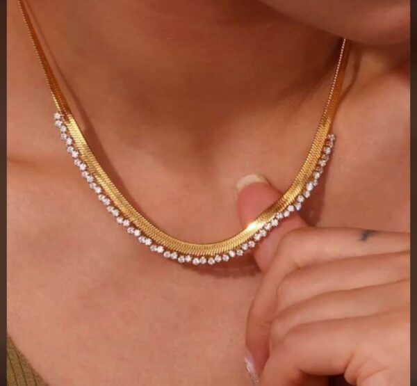 Eternal Shine Necklace