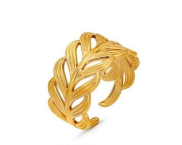 Featherlight ring